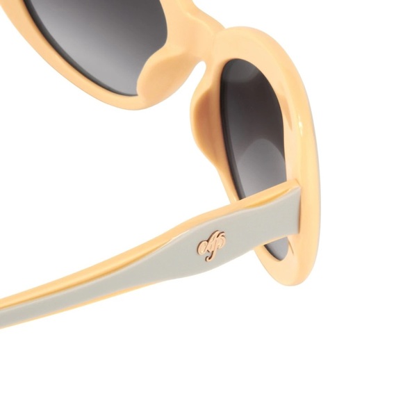 ✨HP ✨Linda Farrow Agent Provocateur Oval Sunglasses - Picture 4 of 14